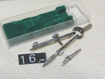 16 COMPAS INTERIOR PRECISION CON ACCESORIO TIRALINEAS